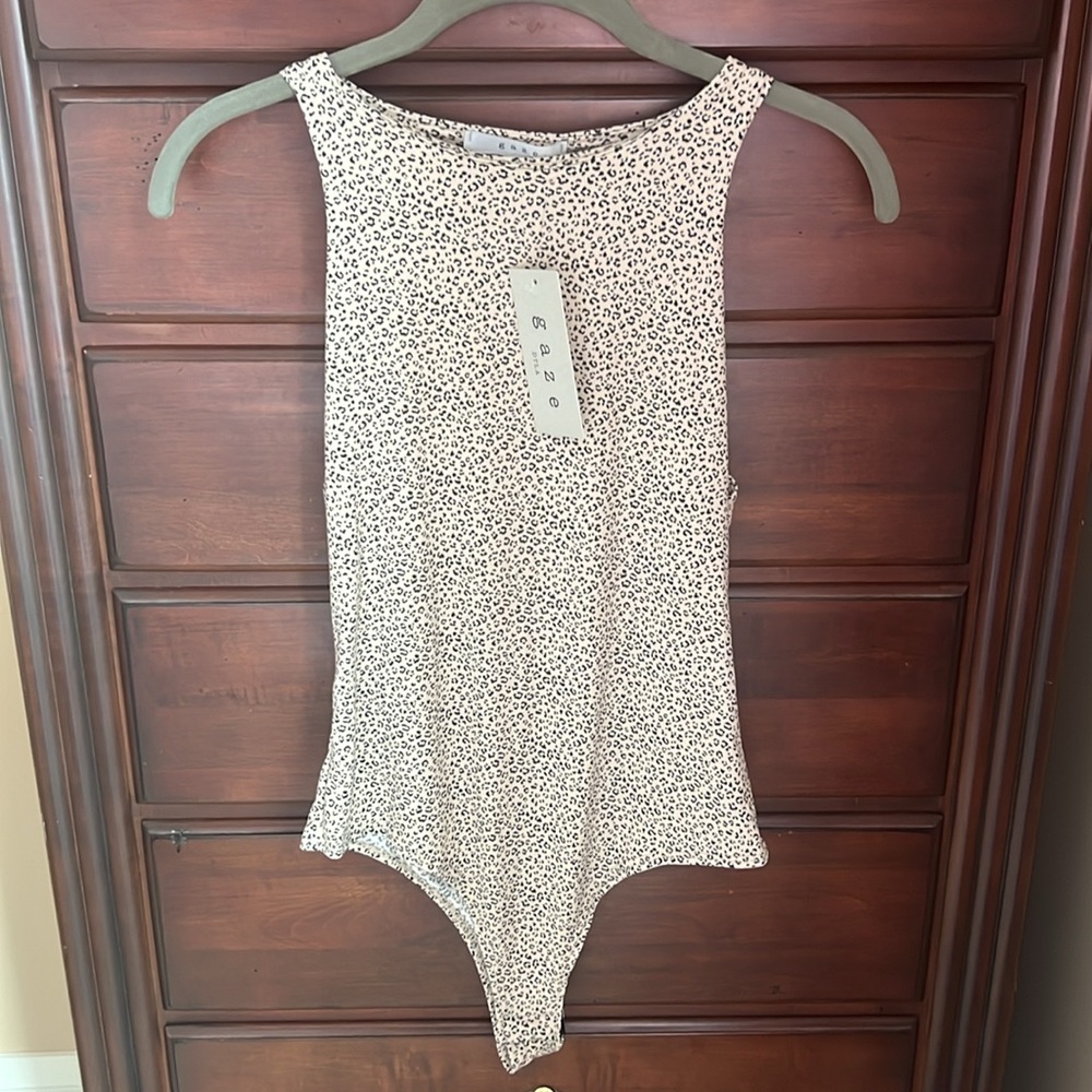 Gaze Tan and Black Animal Print Bodysuit Medium NWT